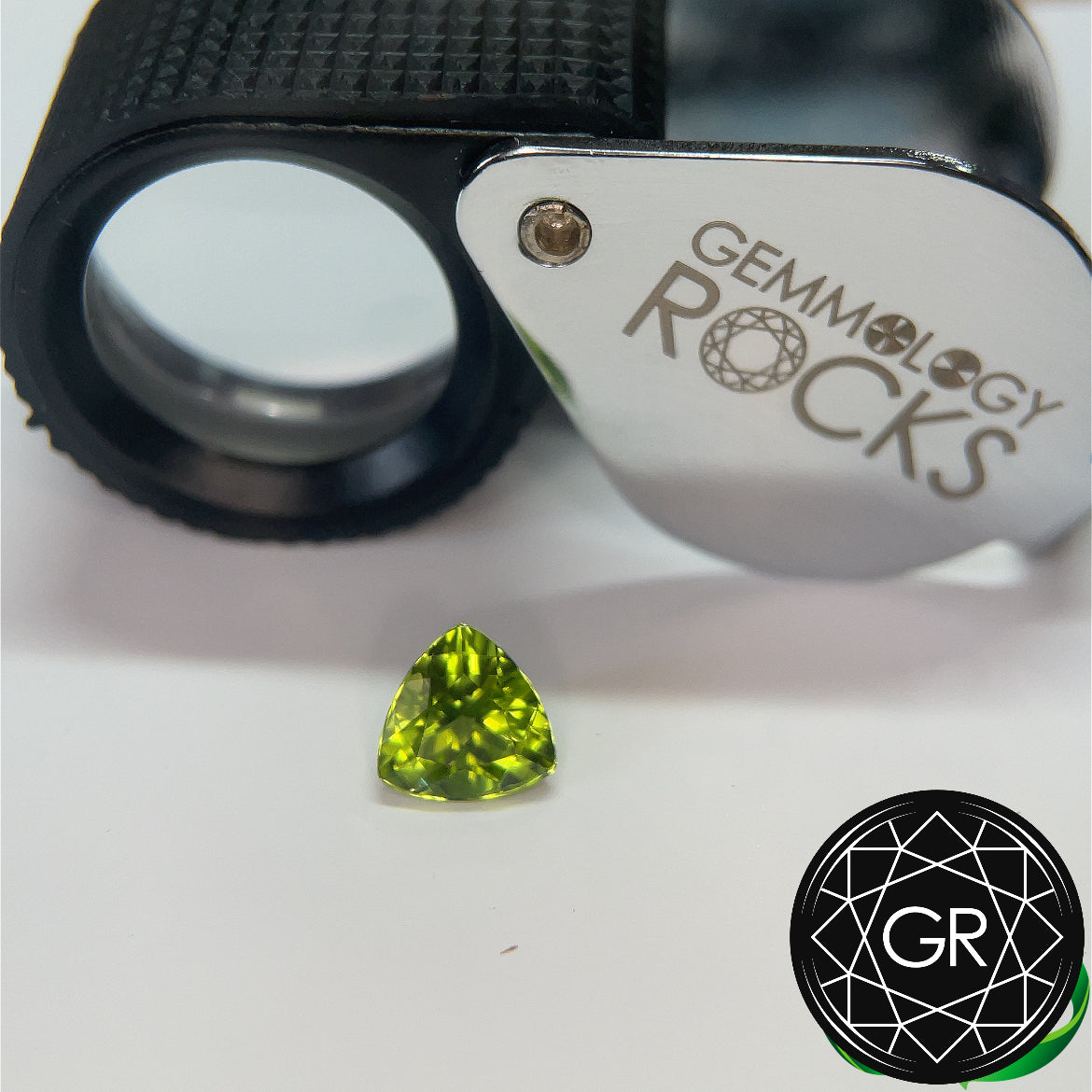 Arizona Peridot - Trillion 1.22ct
