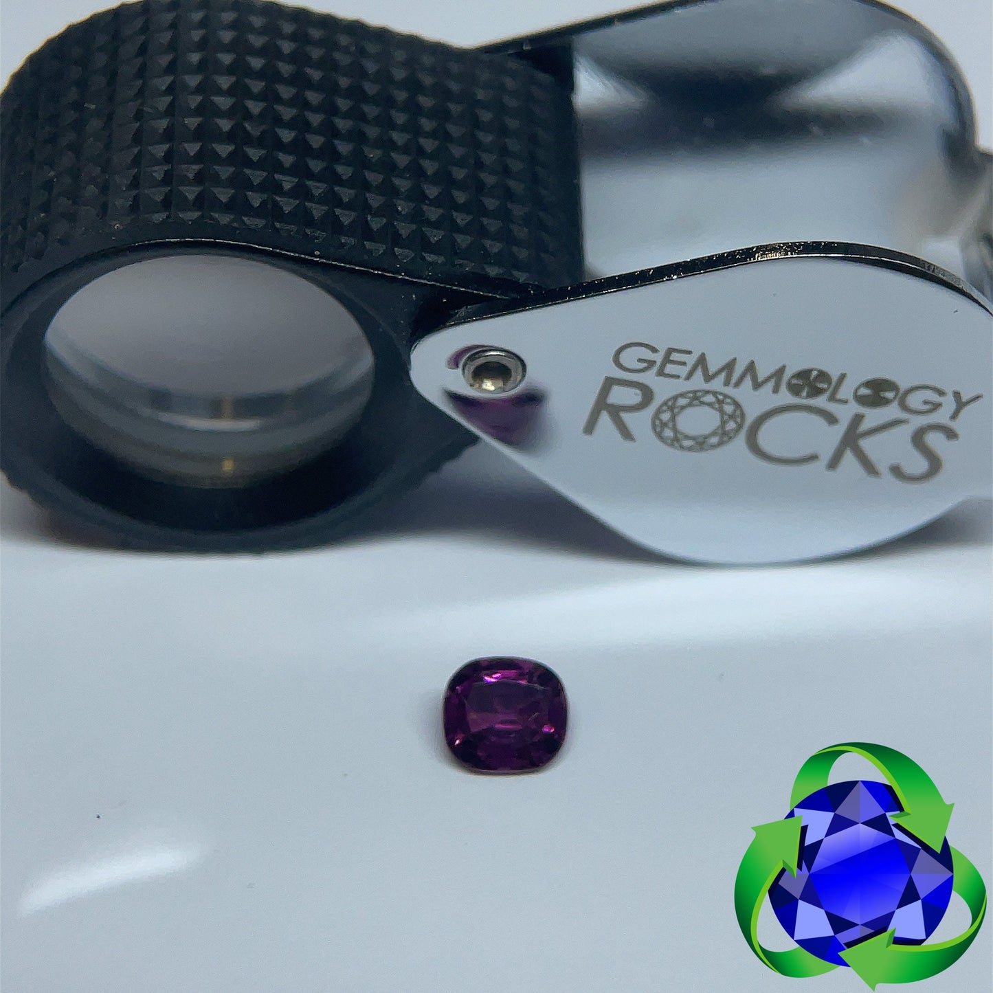 Garnet - Cushion 0.71ct