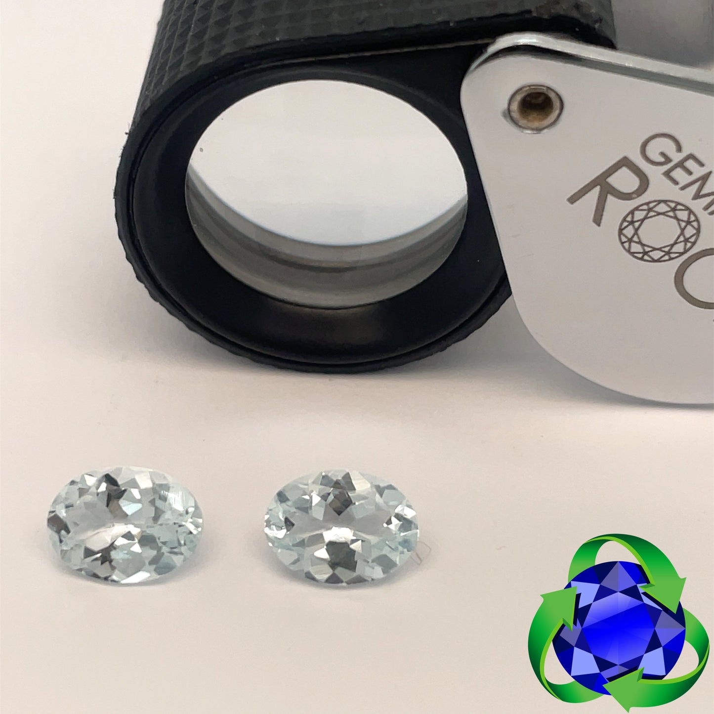 Aquamarine - Oval 1.86cttw pair