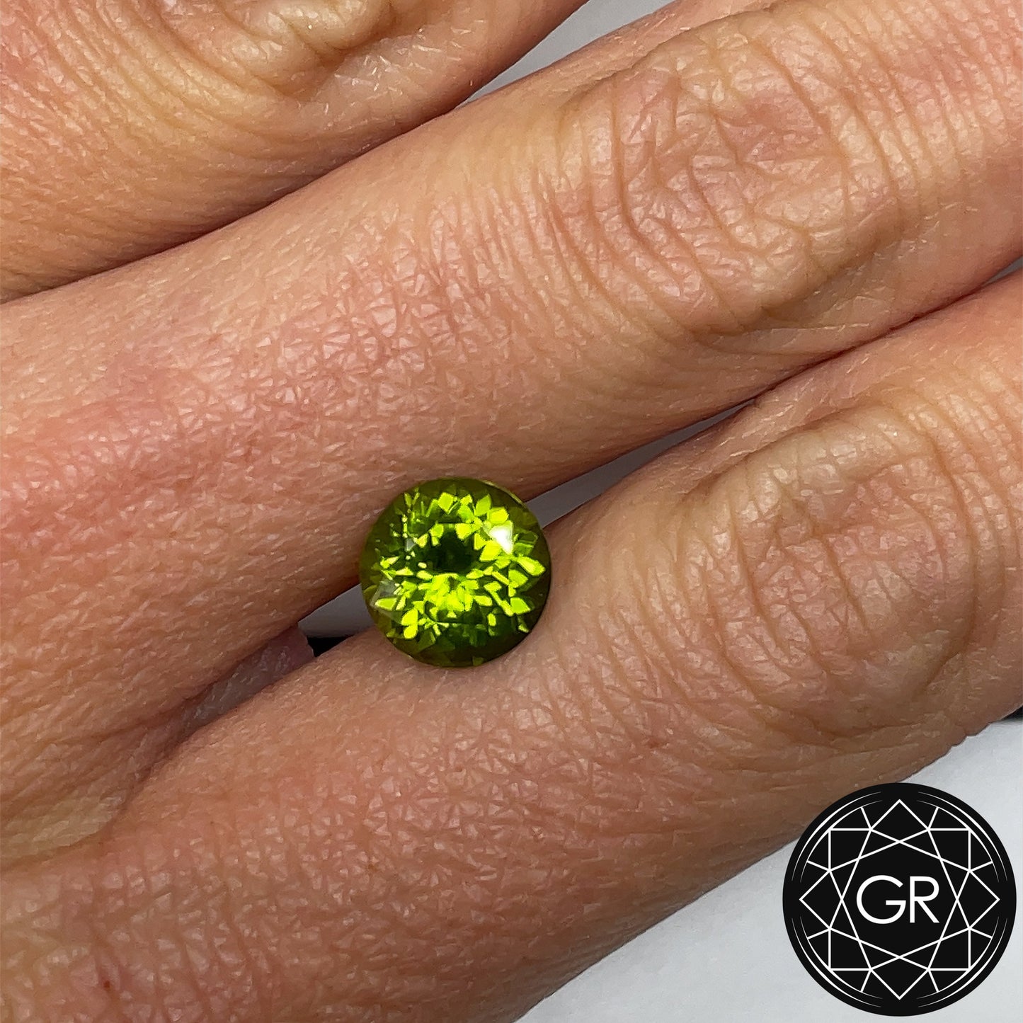 Arizona Peridot - Round 2.67ct