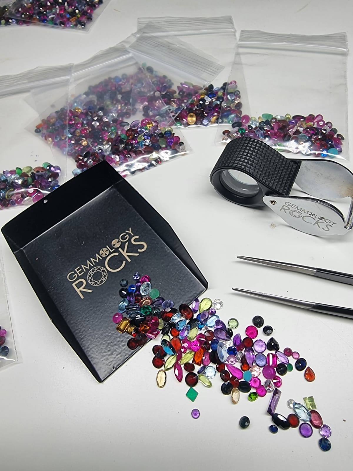 30ct mixed gem bag