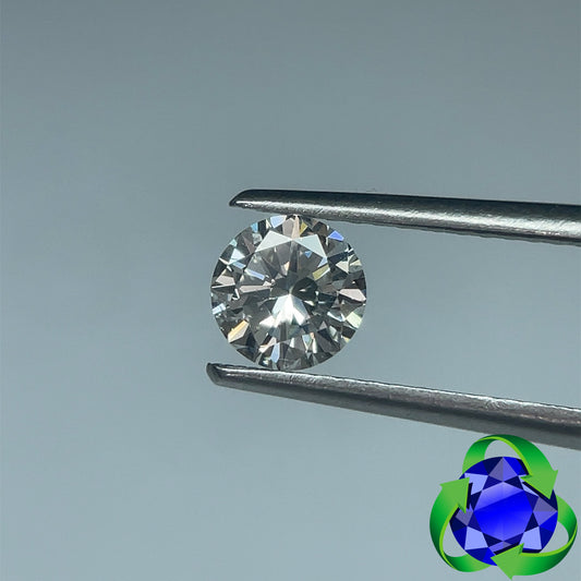 Round Brilliant cut diamond: 0.49ct - F SI2