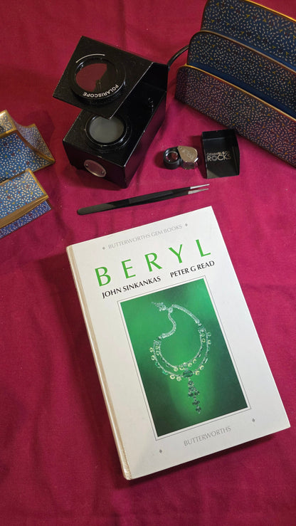 Beryl (Butterworths Gem Books)