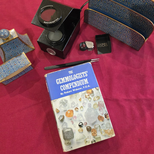 The Gemmologists' Compendium