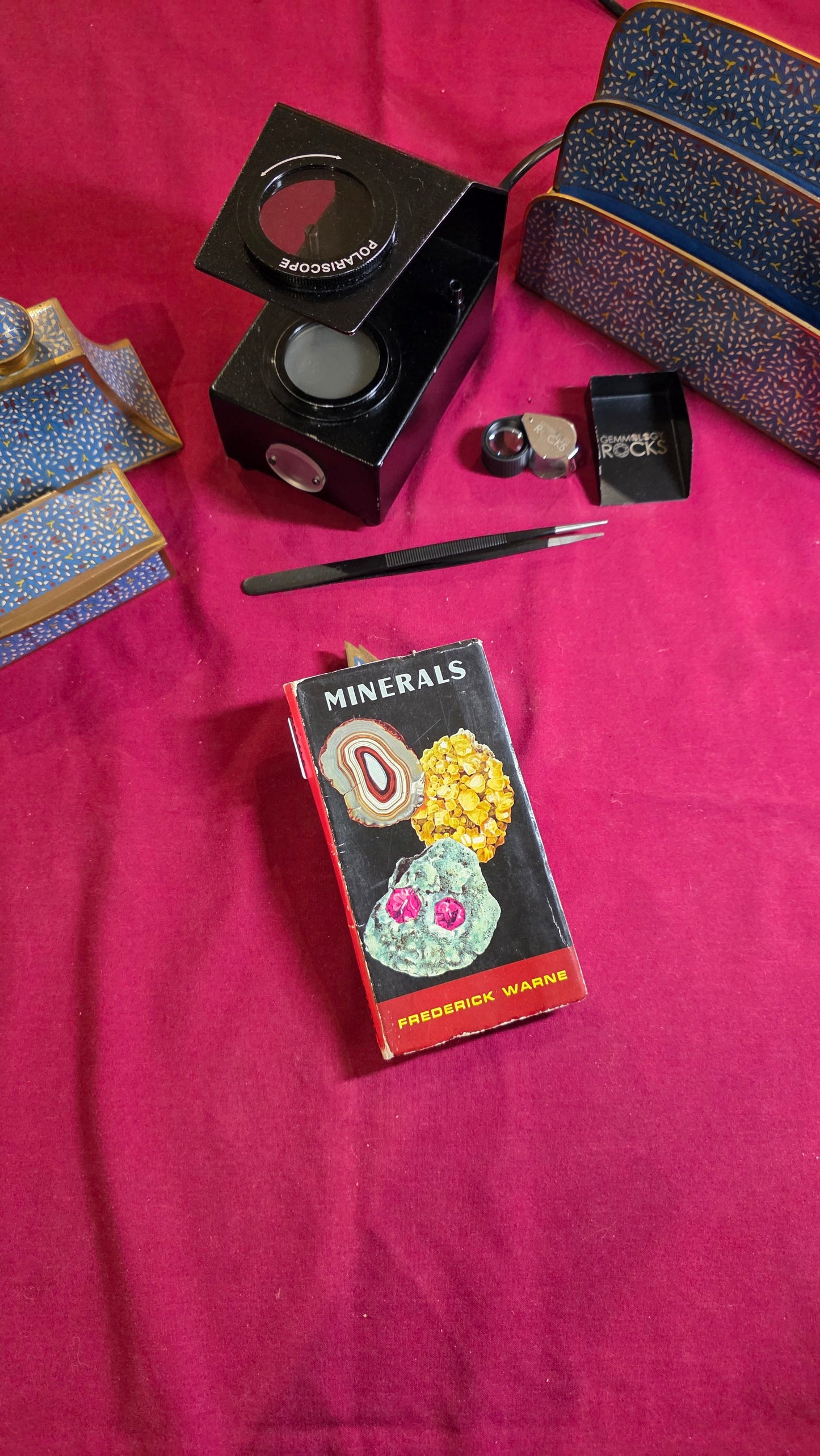 Minerals (Warne's Zig-Zag Books Series No. 4)