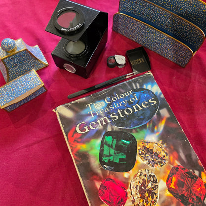 The Colour Treasury of Gemstones